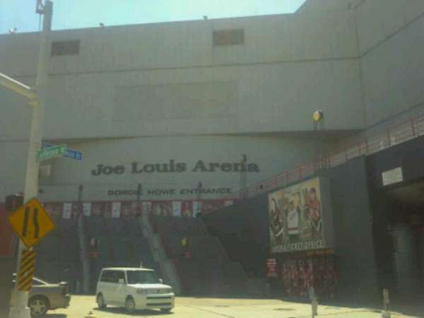 Joe Louis Arena, section: Gordie Howe entrance