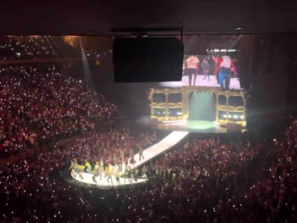 Madison Square Garden, section: 222