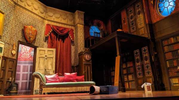 Duchess Theatre, section: Stalls, row: A, seat: 9