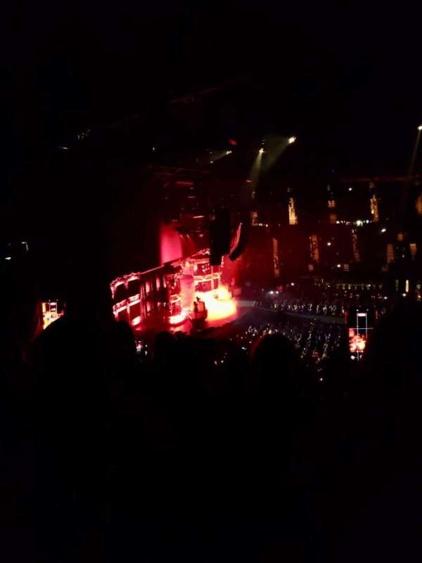 Kia Forum, section: 226, row: 10, seat: 10