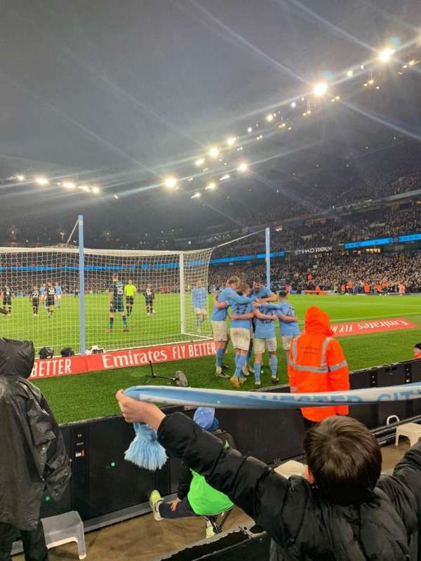 Etihad Stadium, Manchester, section: 037, row: 4, seat: 1028