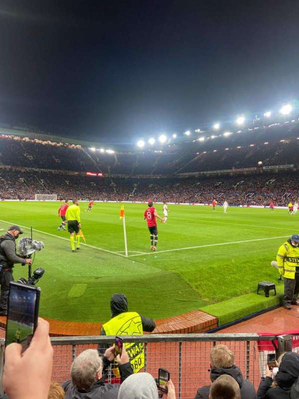 Old Trafford, section: E132, row: EE, seat: 16