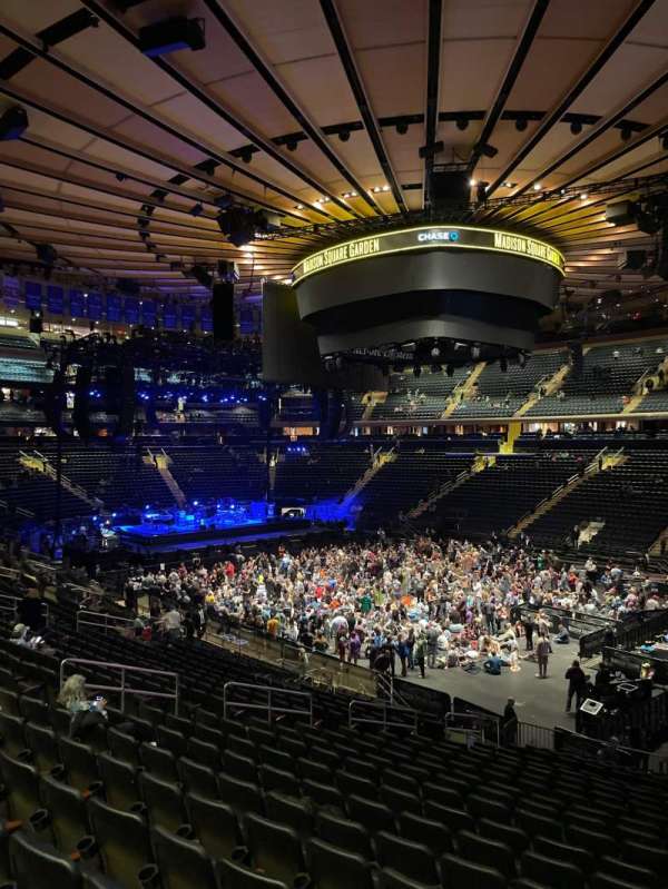 Madison Square Garden, section: 119, row: 22, seat: 20