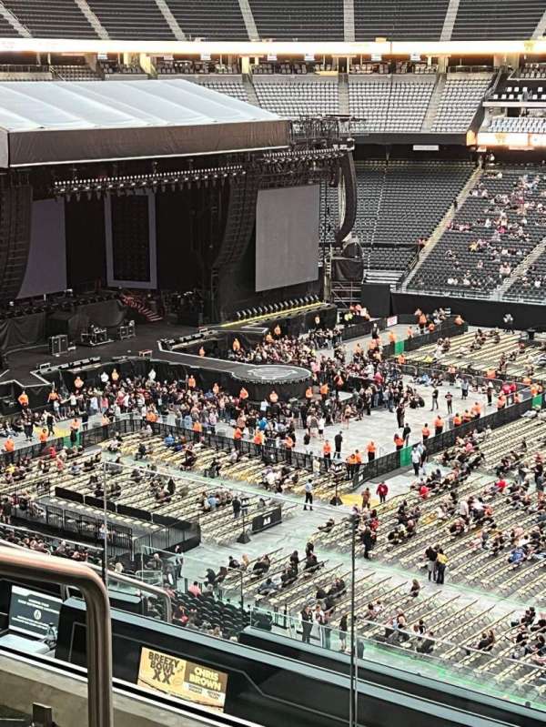 Allegiant Stadium, section: E2015, row: 3, seat: 4