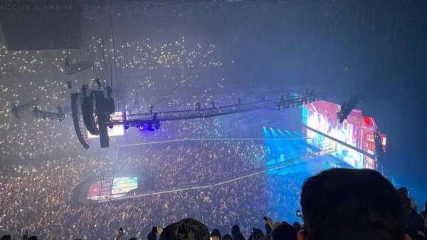 Accor Arena, section: Balcon F, row: 88, seat: 16