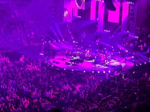 Madison Square Garden, section: 210, row: 9, seat: 1