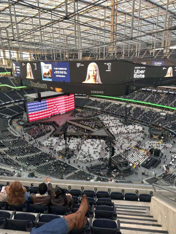 SoFi Stadium, section: 521, row: 7