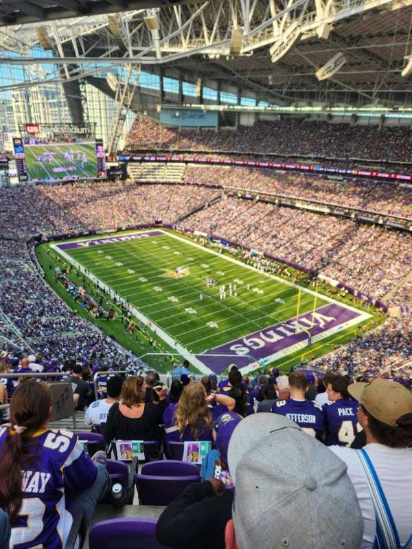 U.S. Bank Stadium, section: 332, row: 14, seat: 18
