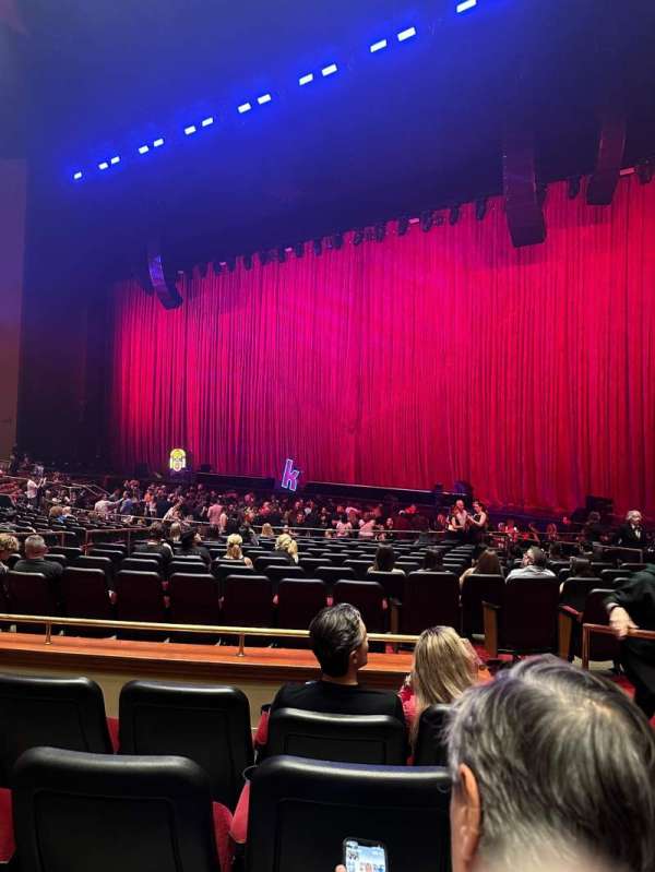 The Colosseum At Caesars Palace, section: 203, row: D, seat: 302