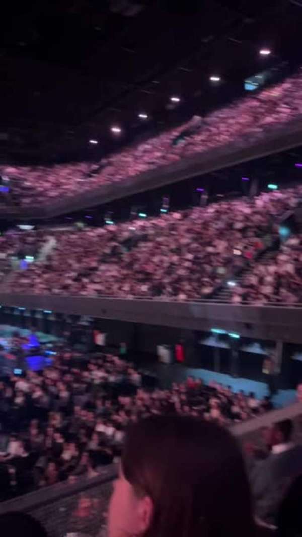 Ziggo Dome, section: 109, row: 4, seat: 326
