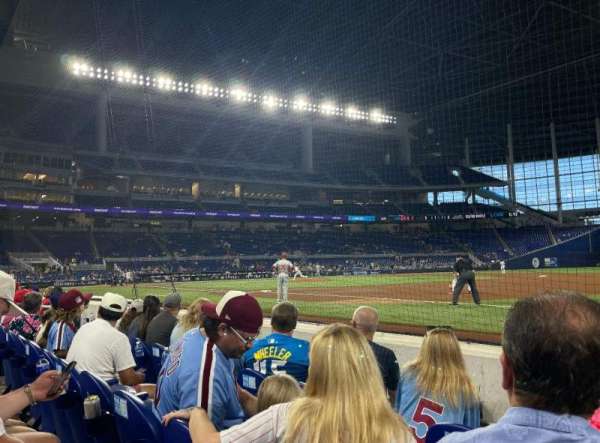 LoanDepot Park, section: FL2, row: CC, seat: 4