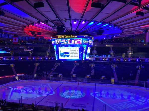 Madison Square Garden, section: 212, row: 3, seat: 6