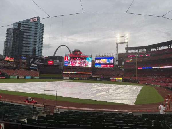 Busch Stadium, section: 152, row: 5, seat: 7