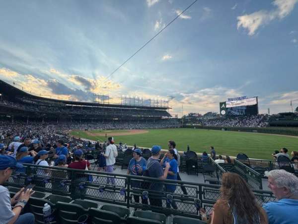 Wrigley Field, section: 232, row: 3, seat: 21