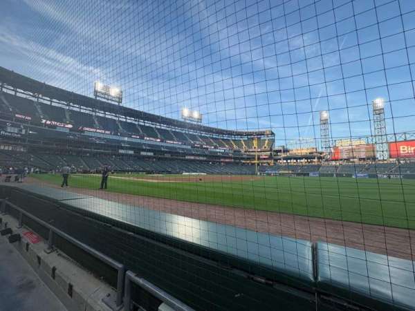 Rate Field, section: 118, row: AA, seat: 8