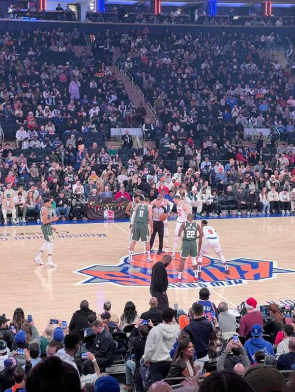 Madison Square Garden, section: 106, row: 12, seat: 17
