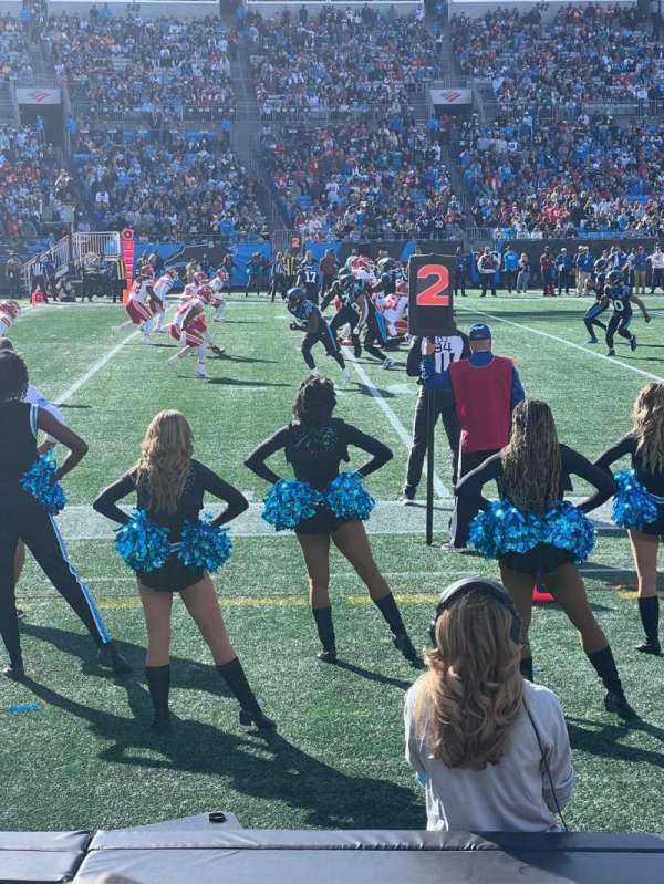 Bank of America Stadium, section: 115, row: 1A, seat: 4