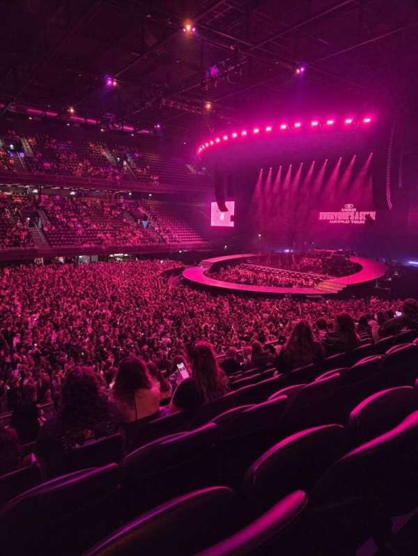 Ziggo Dome, section: 104, row: 10, seat: 97