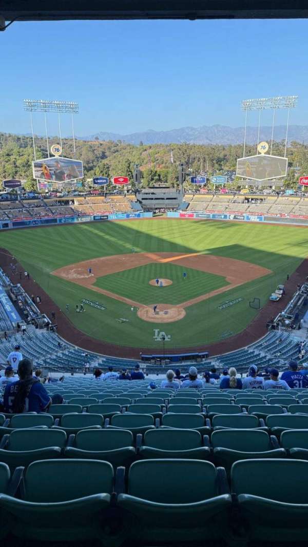 Dodger Stadium, section: 1RS, row: U, seat: 13