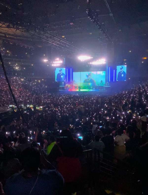 United Center, section: 104, row: 18, seat: 15