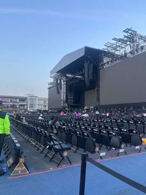 Estadio GNP Seguros, section: GOLD 8, row: 21, seat: 1