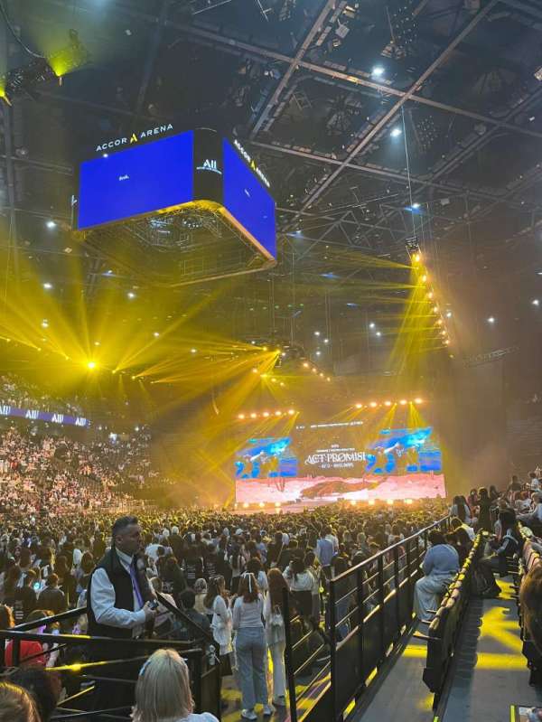 Accor Arena, section: Gradin C, row: 25, seat: 09
