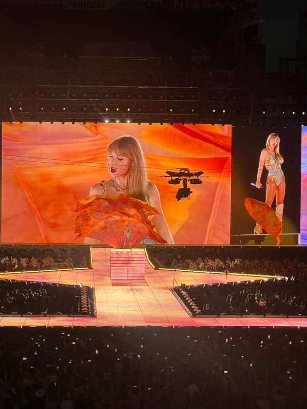 Photo by Itstaylayall at Nissan Stadium