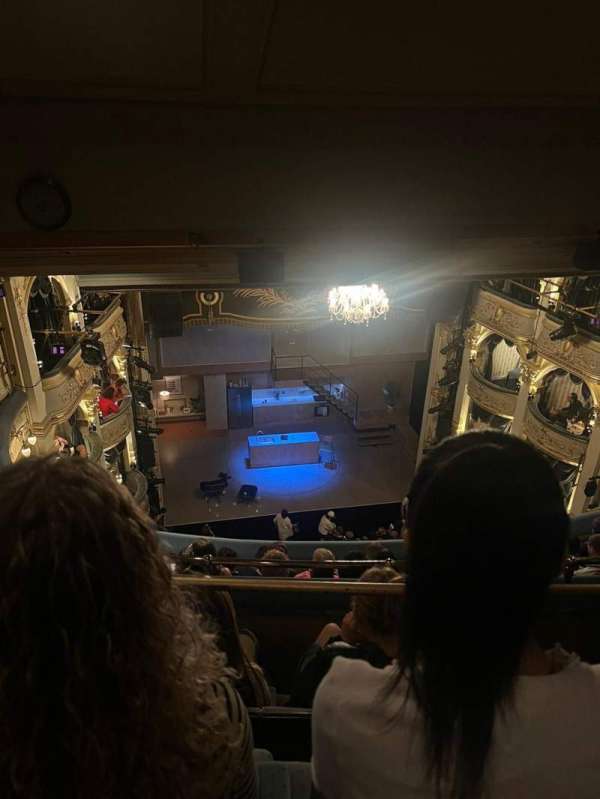 Wyndham's Theatre, section: Grand Circle, row: G, seat: 22