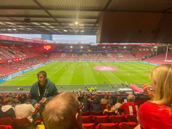 Bramall Lane, section: SSB3, row: OO, seat: 133