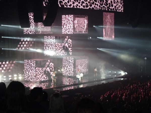 AFAS Dome, section: 145, row: 38, seat: 8