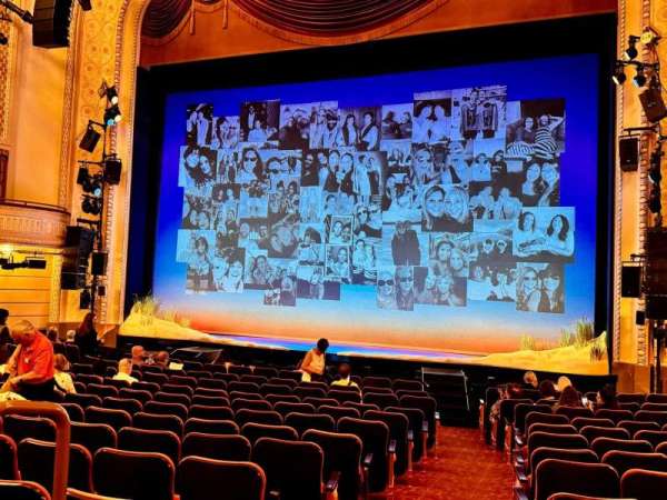 Majestic Theatre, section: Orchestra R, row: M, seat: 2