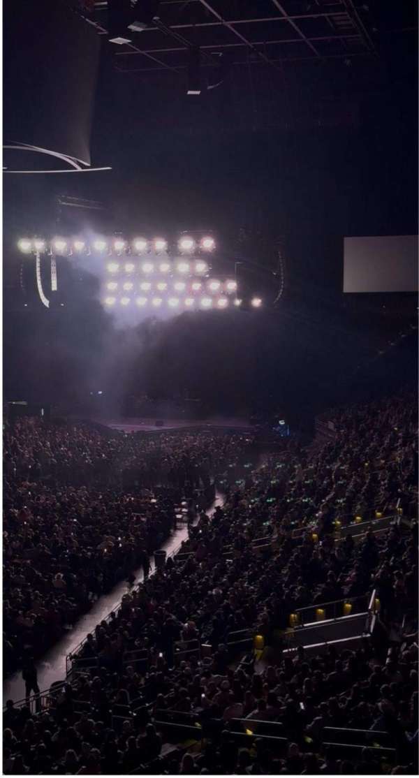 KFC Yum! Center, section: 209, row: C, seat: 6