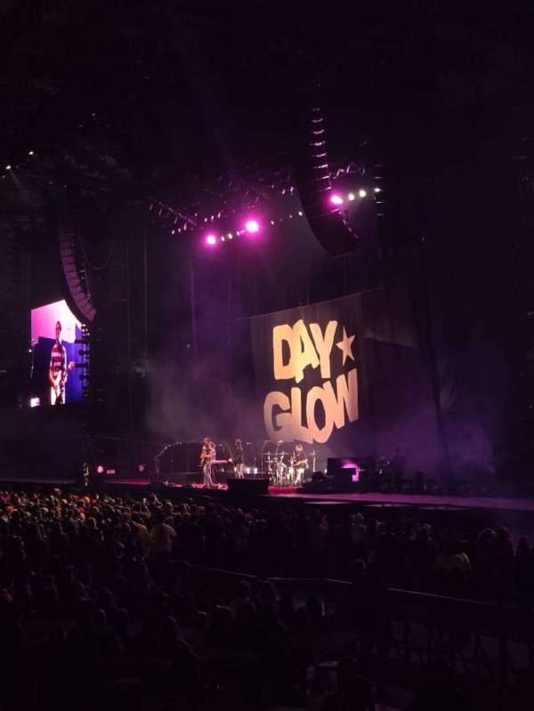 BMO Stadium, section: 110, row: J, seat: 11