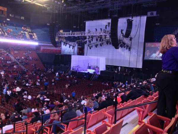 Mohegan Sun Arena, section: 17, row: R, seat: 6