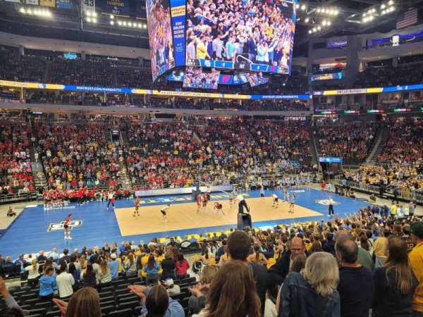 Fiserv Forum, section: 107, row: 17, seat: 8