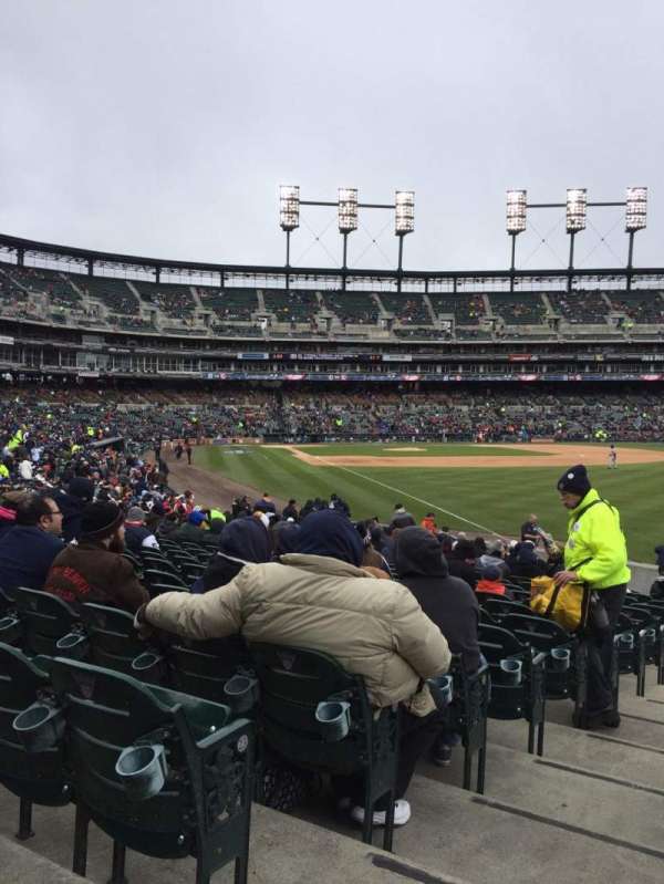 Comerica Park, section: 112, row: 25, seat: 21