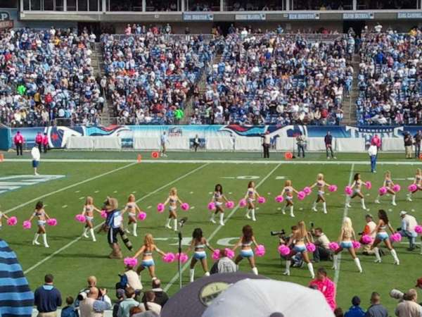 Nissan Stadium, section: 137, row: S, seat: 23