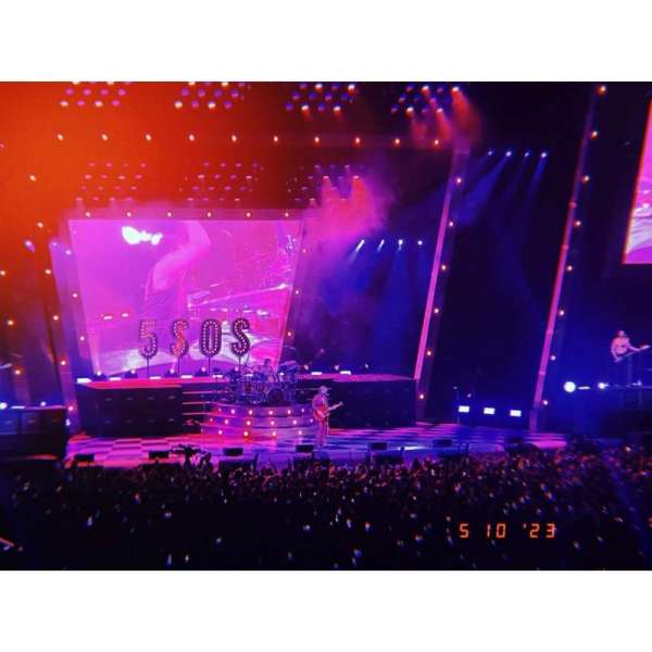 The O2, London, section: 104, row: Y, seat: 139