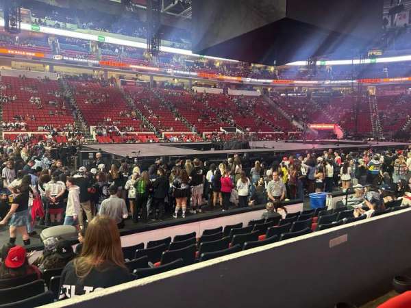 Lenovo Center, section: 121, row: G, seat: 14