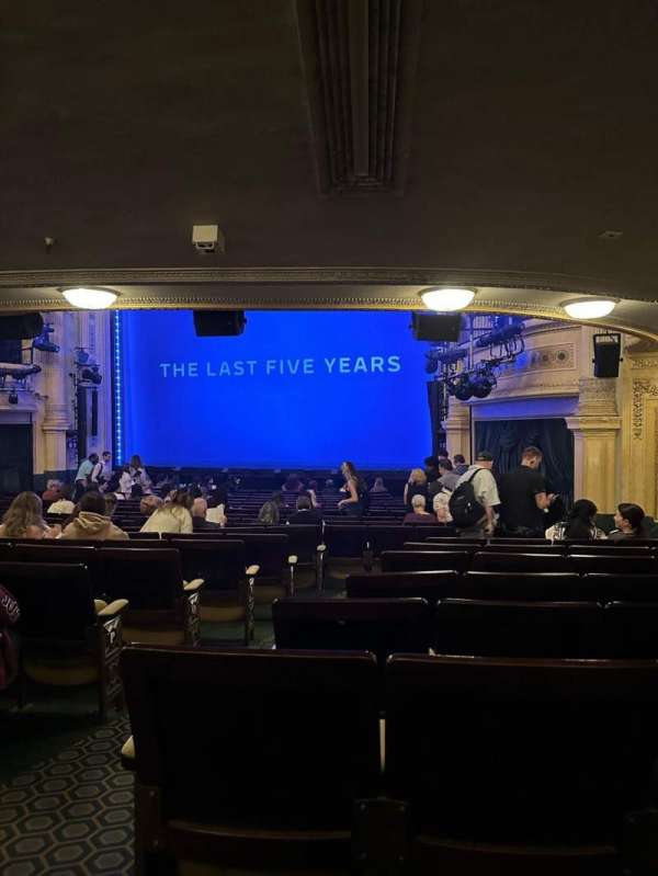 Hudson Theatre, section: Orchestra R, row: T, seat: 2