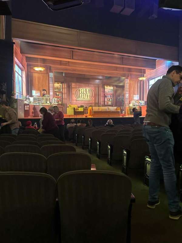 Nederlander Theatre, section: Orchestra L, row: L, seat: 3