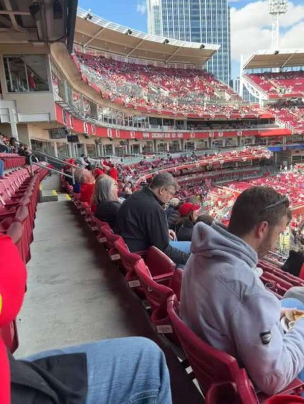 Great American Ball Park, section: 302, row: F, seat: 5