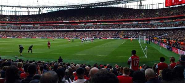 Emirates Stadium, section: 27, row: 15, seat: 917