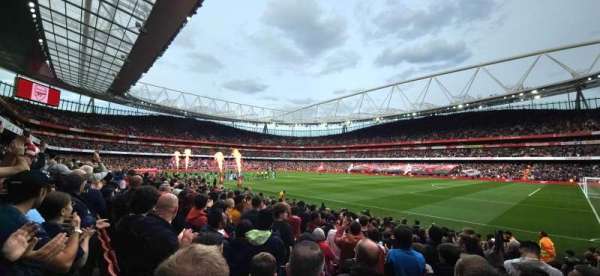Emirates Stadium, section: 29, row: 15, seat: 917