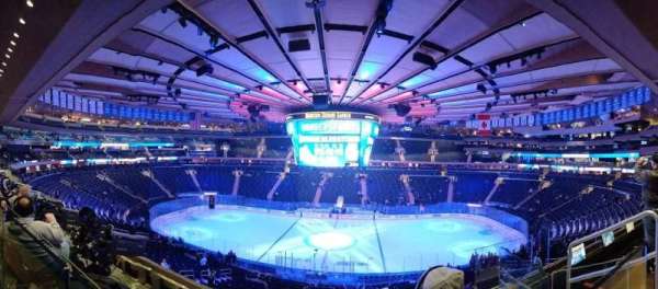 Madison Square Garden, section: 224, row: 3, seat: 20