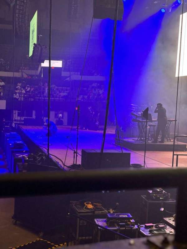 Hampton Coliseum, section: R, row: 1, seat: 2