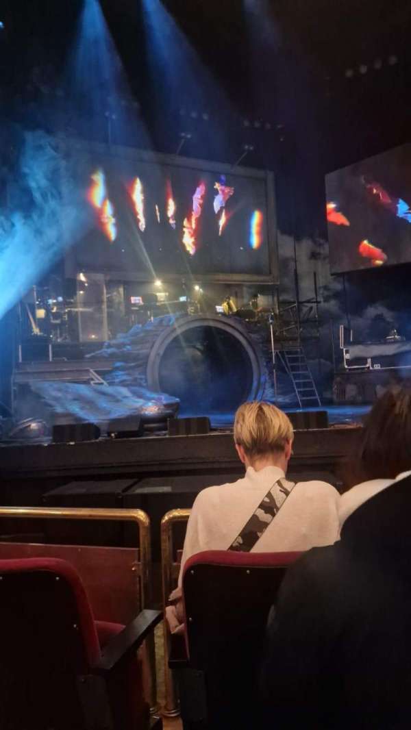 New Theatre, Cardiff, section: Stalls, row: C, seat: 14