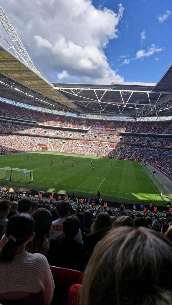 Wembley Stadium, section: 132, row: 41, seat: 270