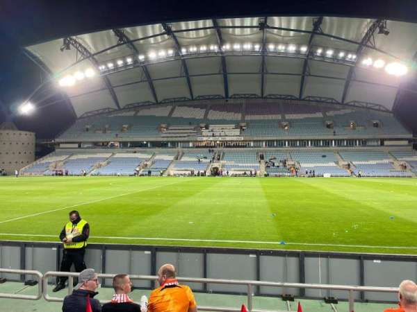 Estadio Algarve, section: S6, row: 6