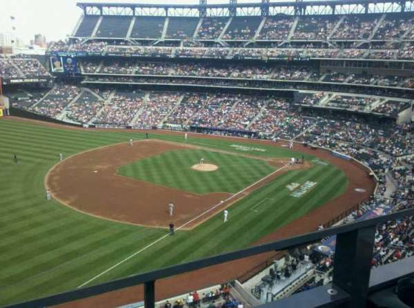 Citi Field, section: 426, row: 1, seat: 19